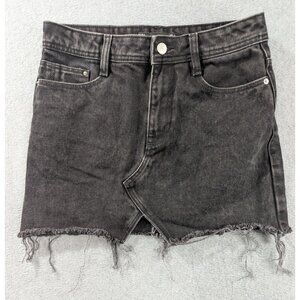 Zara Denim Mini Skirt Womens Size XS Black 5 Pocket Raw Hem 100% Cotton